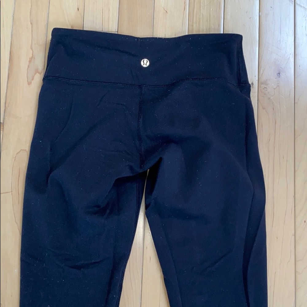 Lululemon Wunder Under Crop - Size 4 Black - Picture 2 of 4